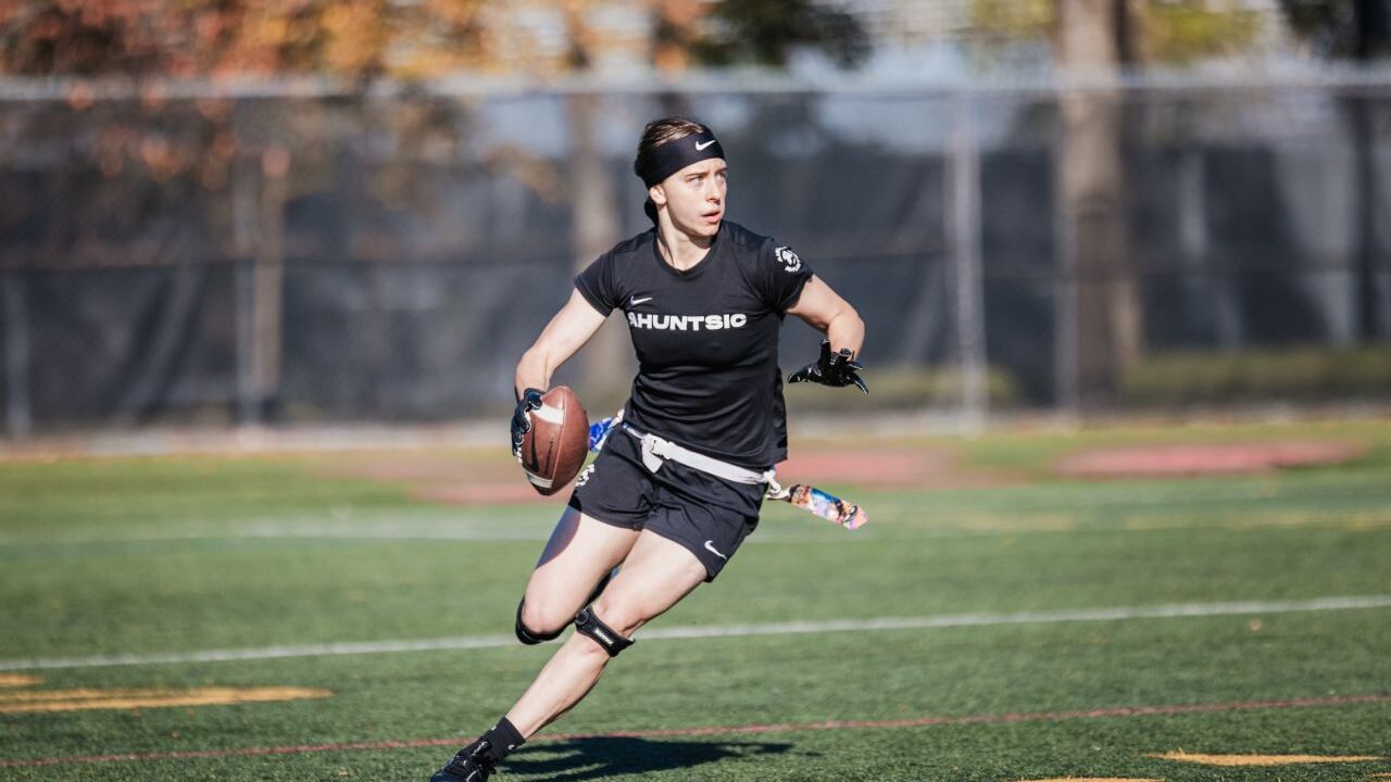 DAE_Sports_Fred Morneau_A26