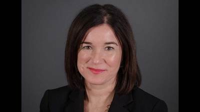 Geneviève Drapeau Secrétaire générale et Directrice des affaires juridiques 