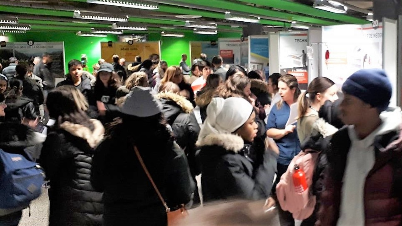 Portes ouvertes foule