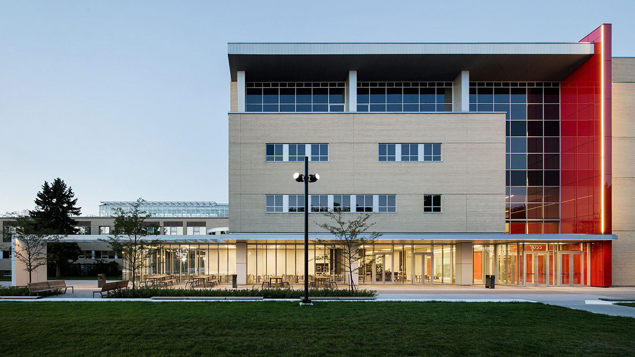 Ahuntsic college